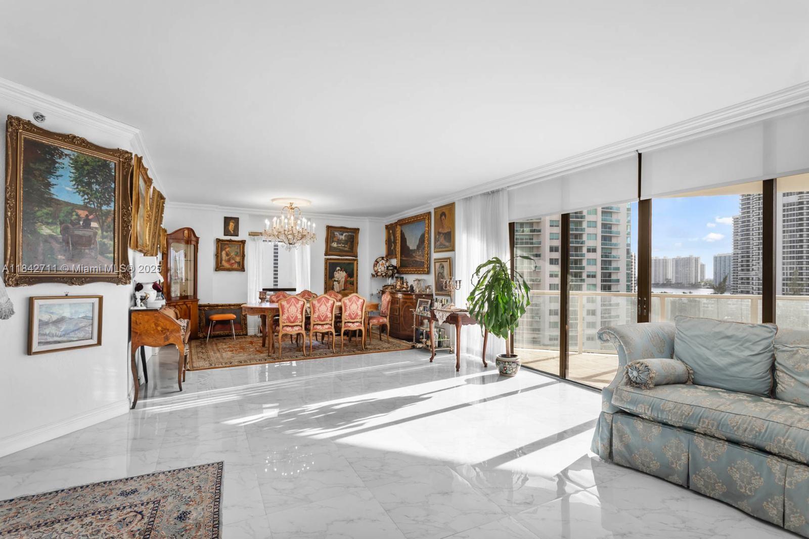 MARINA TOWER CONDO - Residential