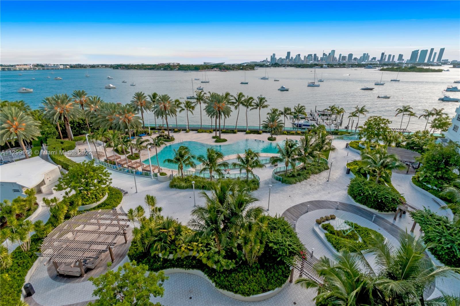 FLAMINGO SOUTH BEACH I CO - Residential Lease