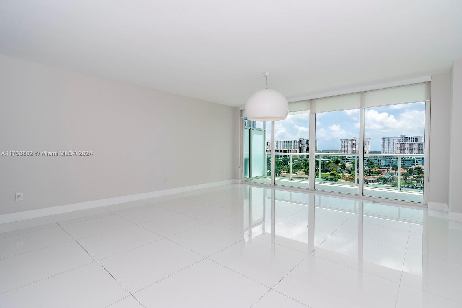 400 SUNNY ISLES CONDO EAS - Residential