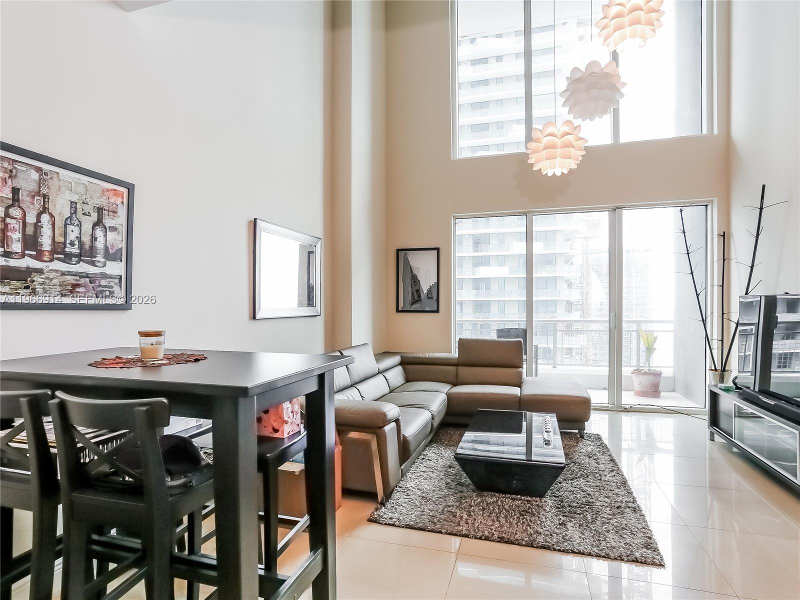 INFINITY AT BRICKELL COND - Residential