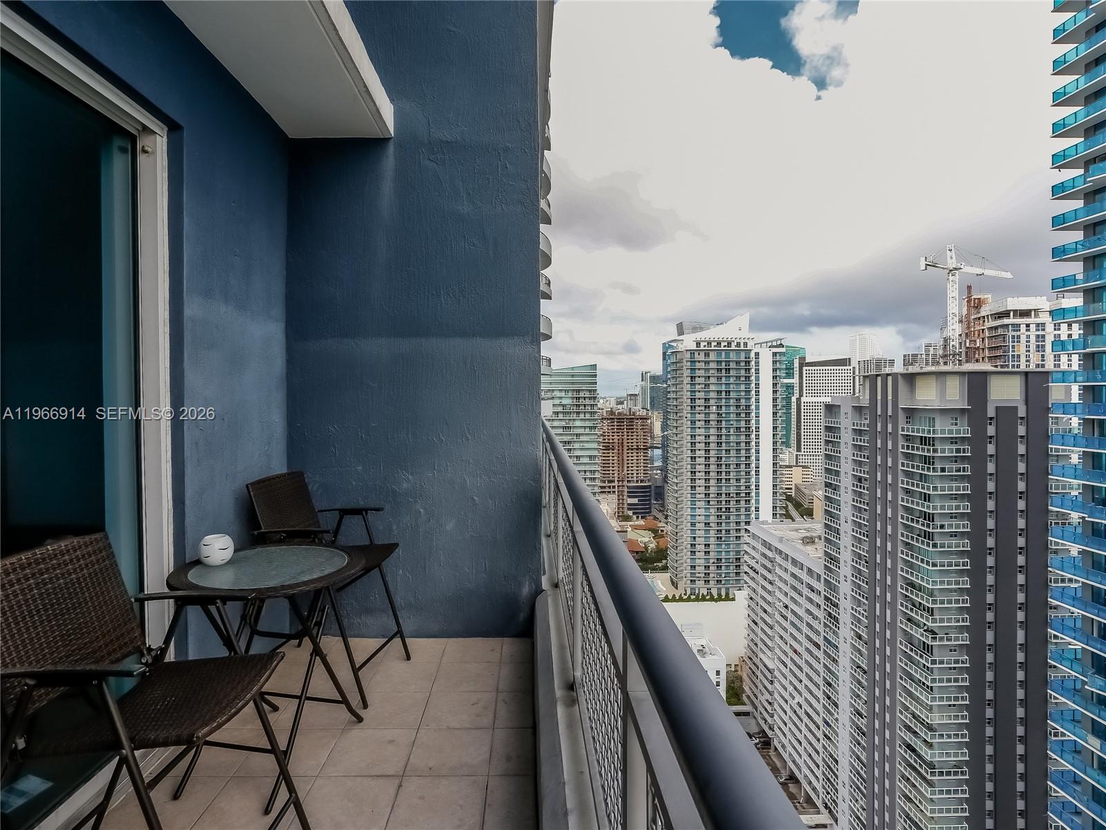 INFINITY AT BRICKELL COND - Residential