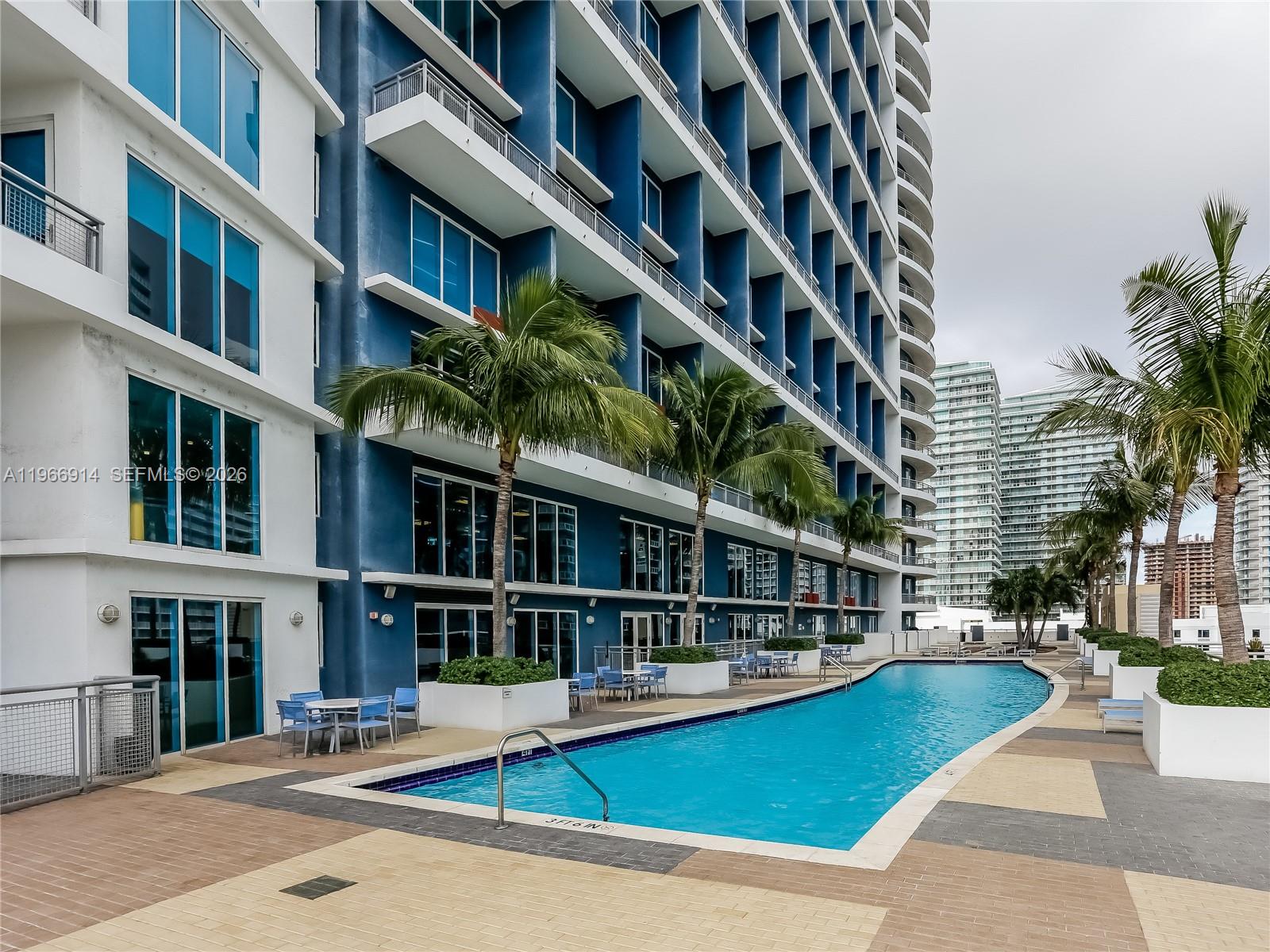 INFINITY AT BRICKELL COND - Residential