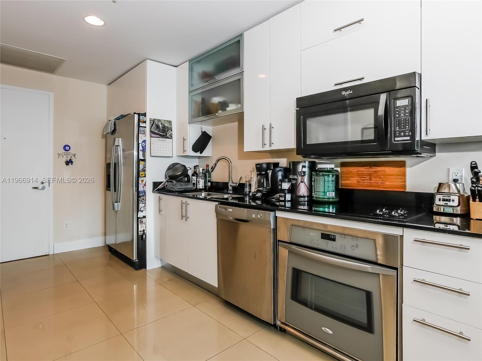 INFINITY AT BRICKELL COND - Residential