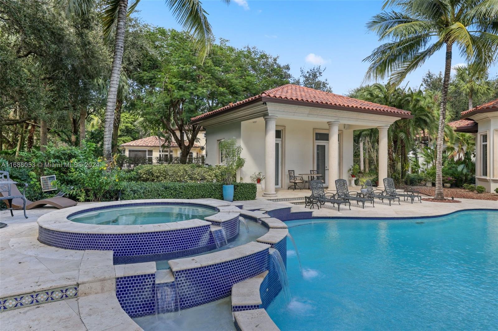 Estates of Pine Tree - Residential