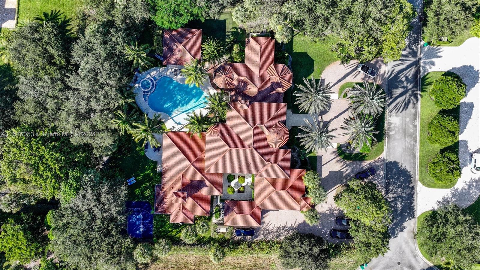 Estates of Pine Tree - Residential