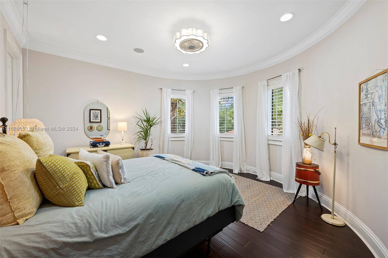 Estates of Pine Tree - Residential