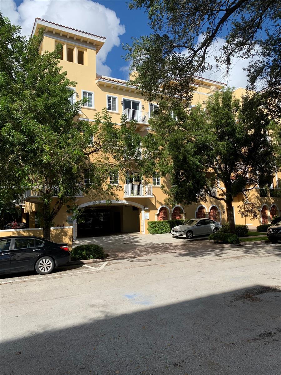 C GAB DOUGLAS SEC - Residential Lease