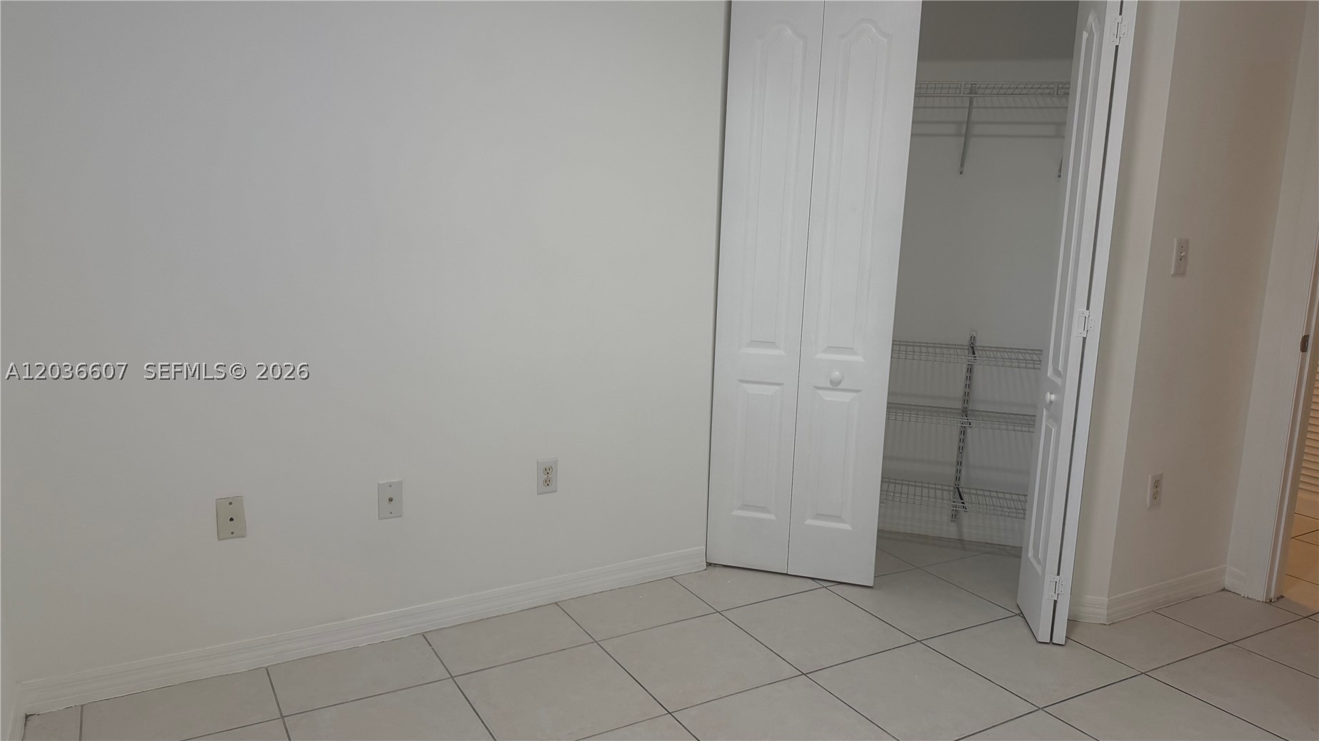 SECRET GARDEN CONDO - Residential Lease