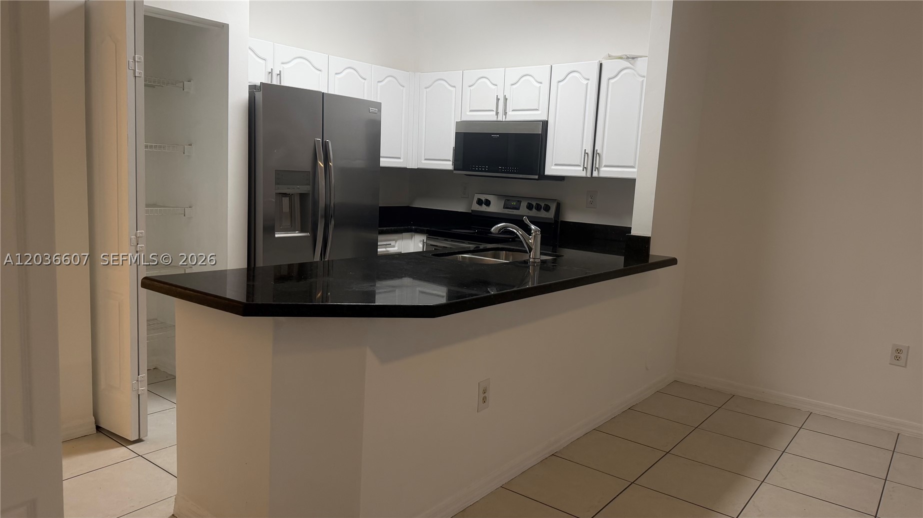 SECRET GARDEN CONDO - Residential Lease