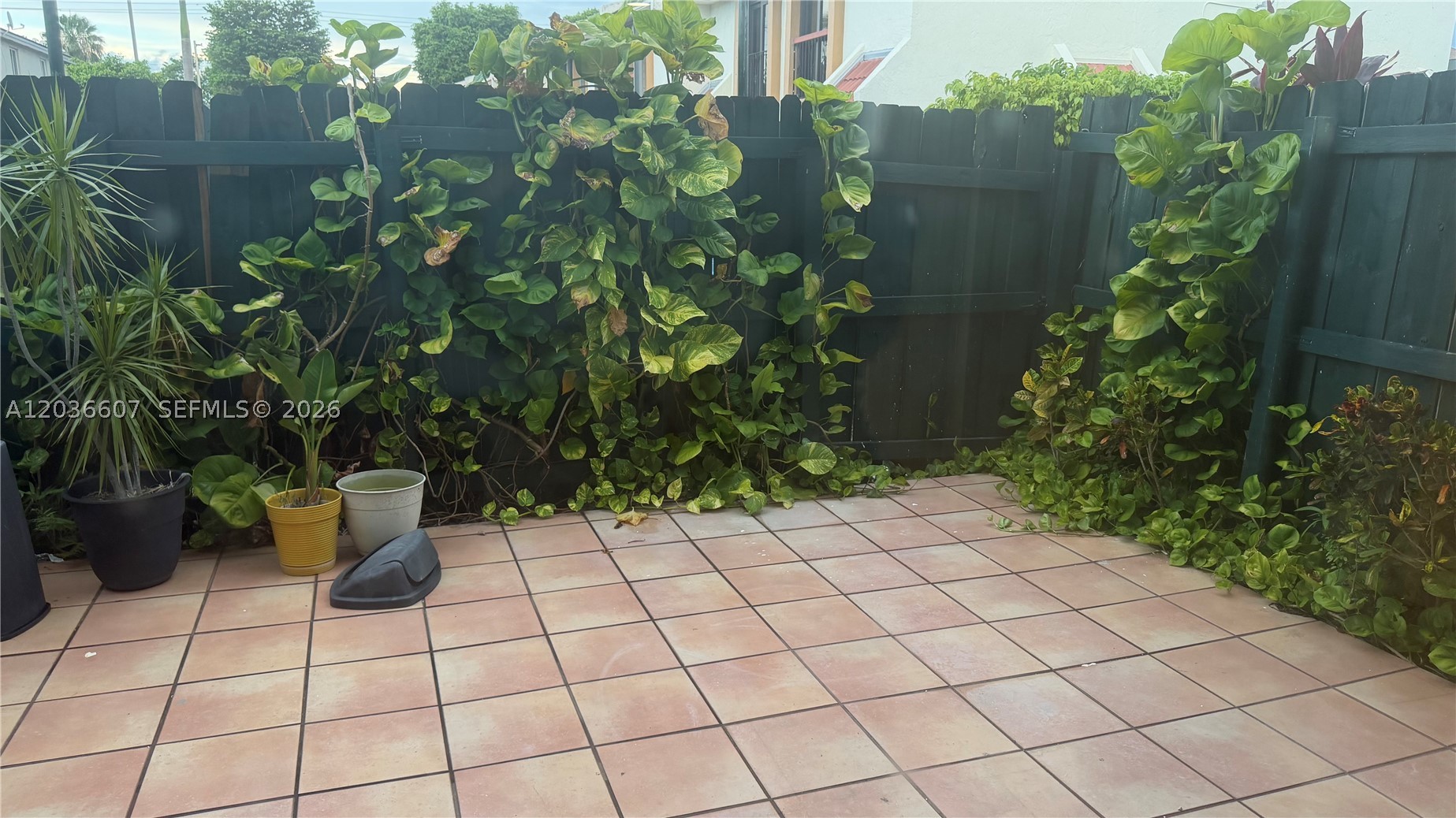 SECRET GARDEN CONDO - Residential Lease