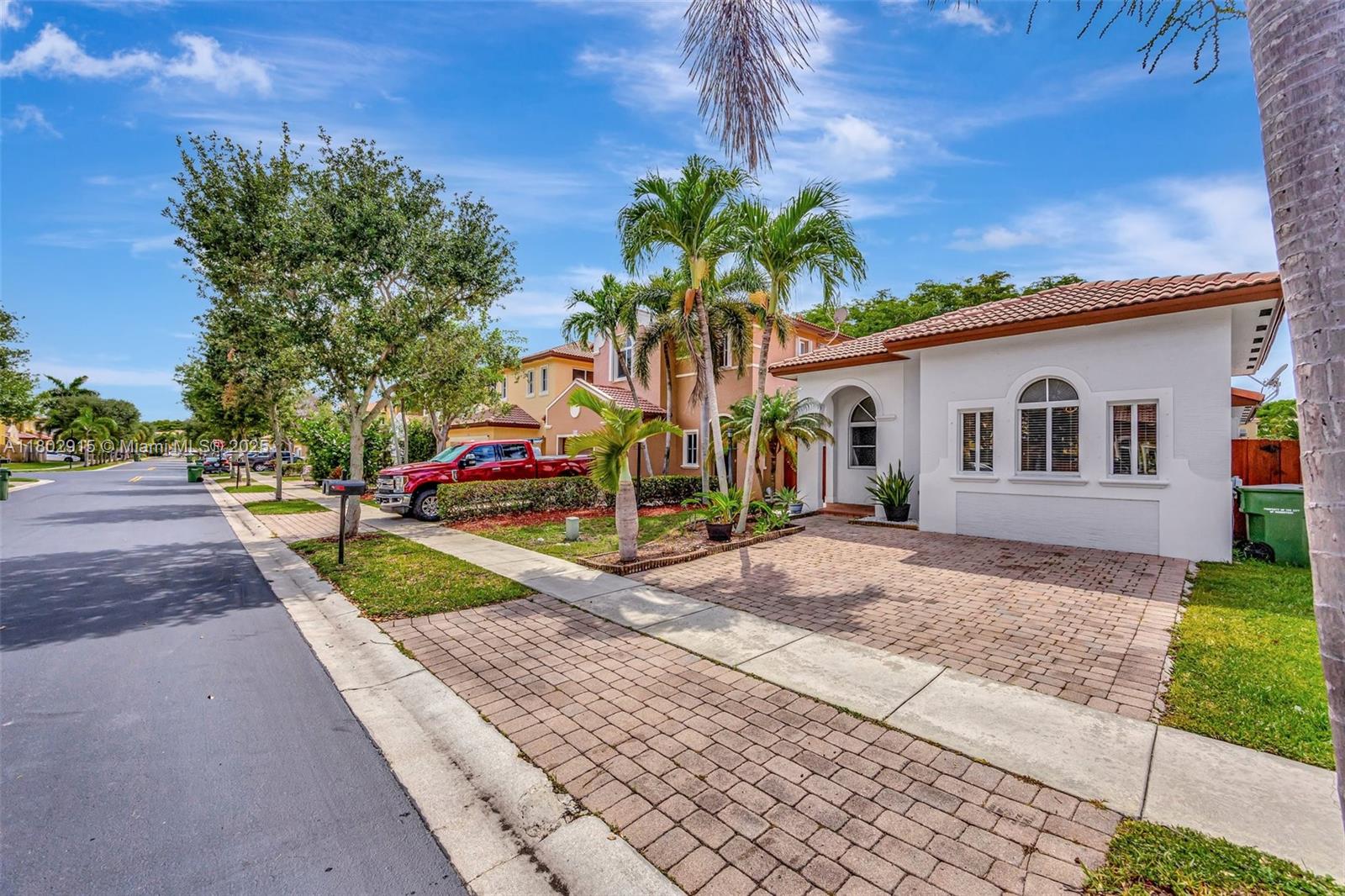 MARIANAS HOMES - Residential