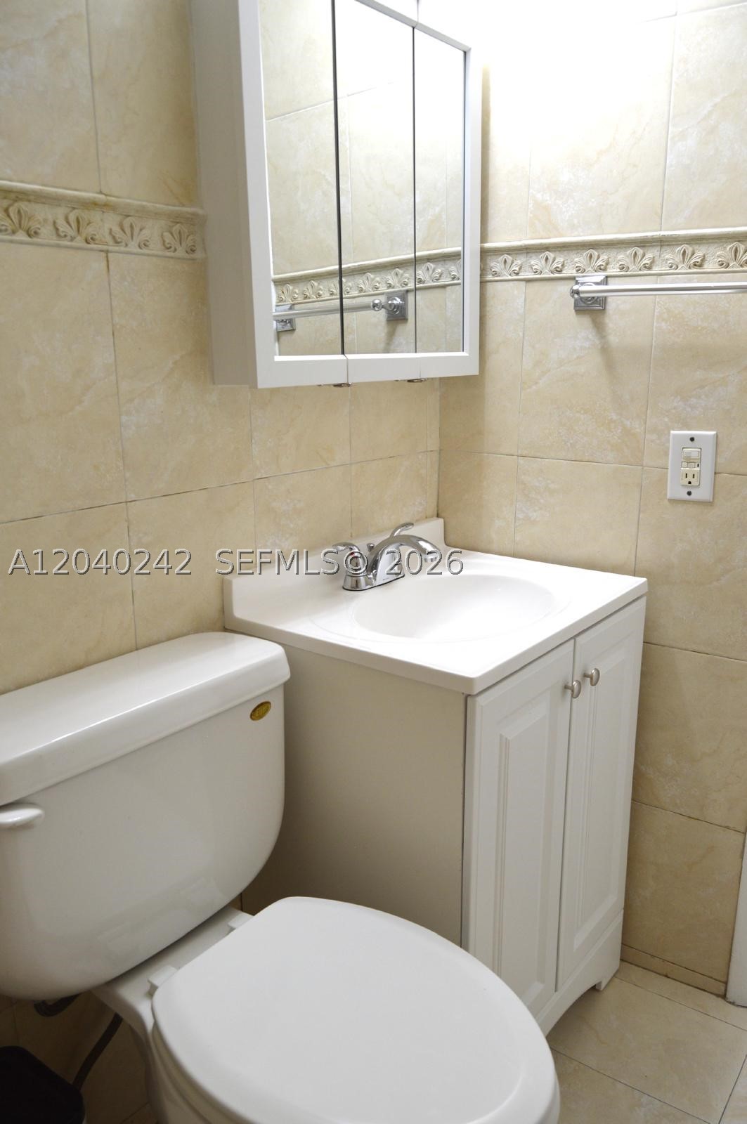 PALM-WEST GARDENS CONDO - Residential