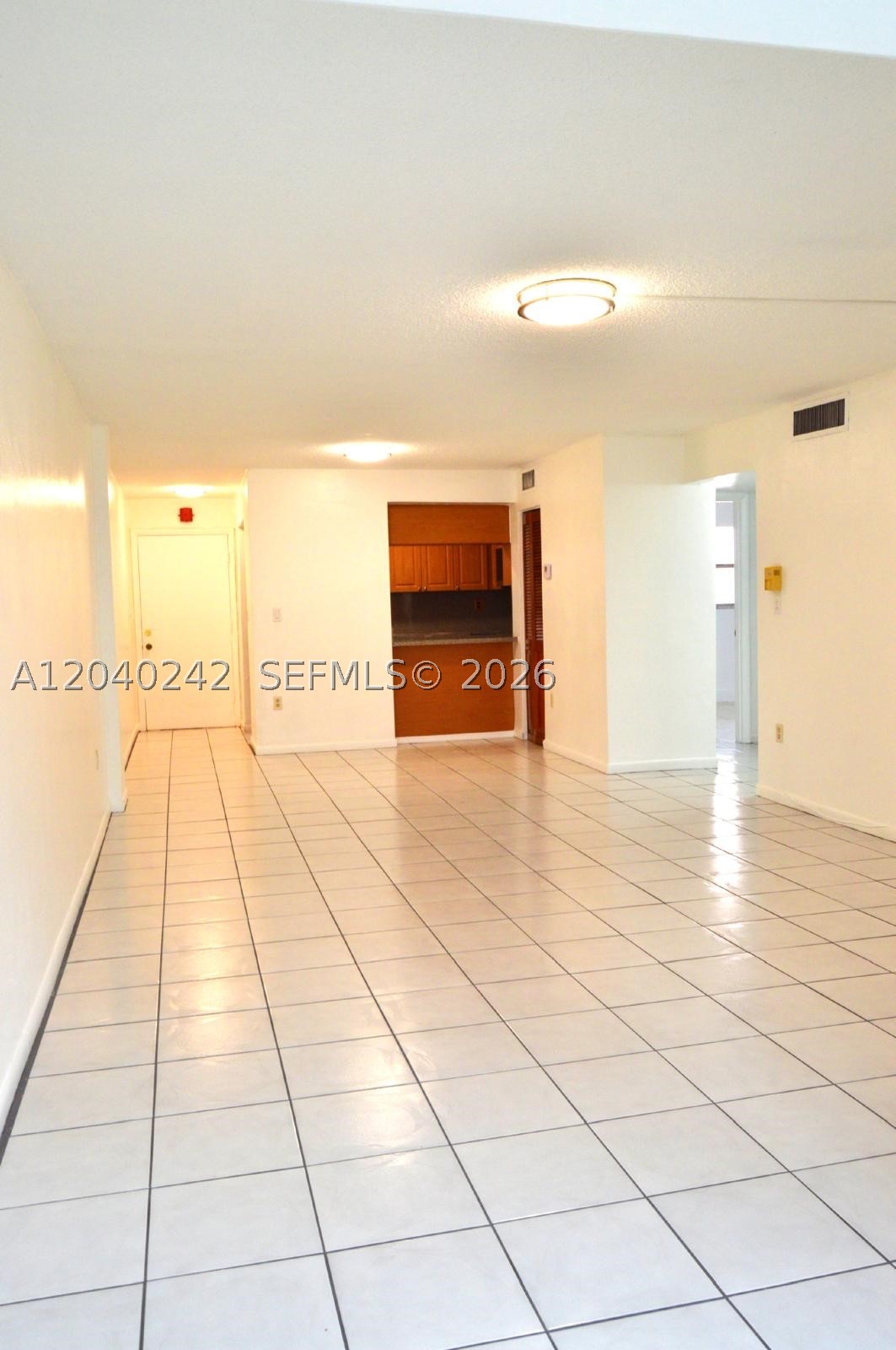 PALM-WEST GARDENS CONDO - Residential