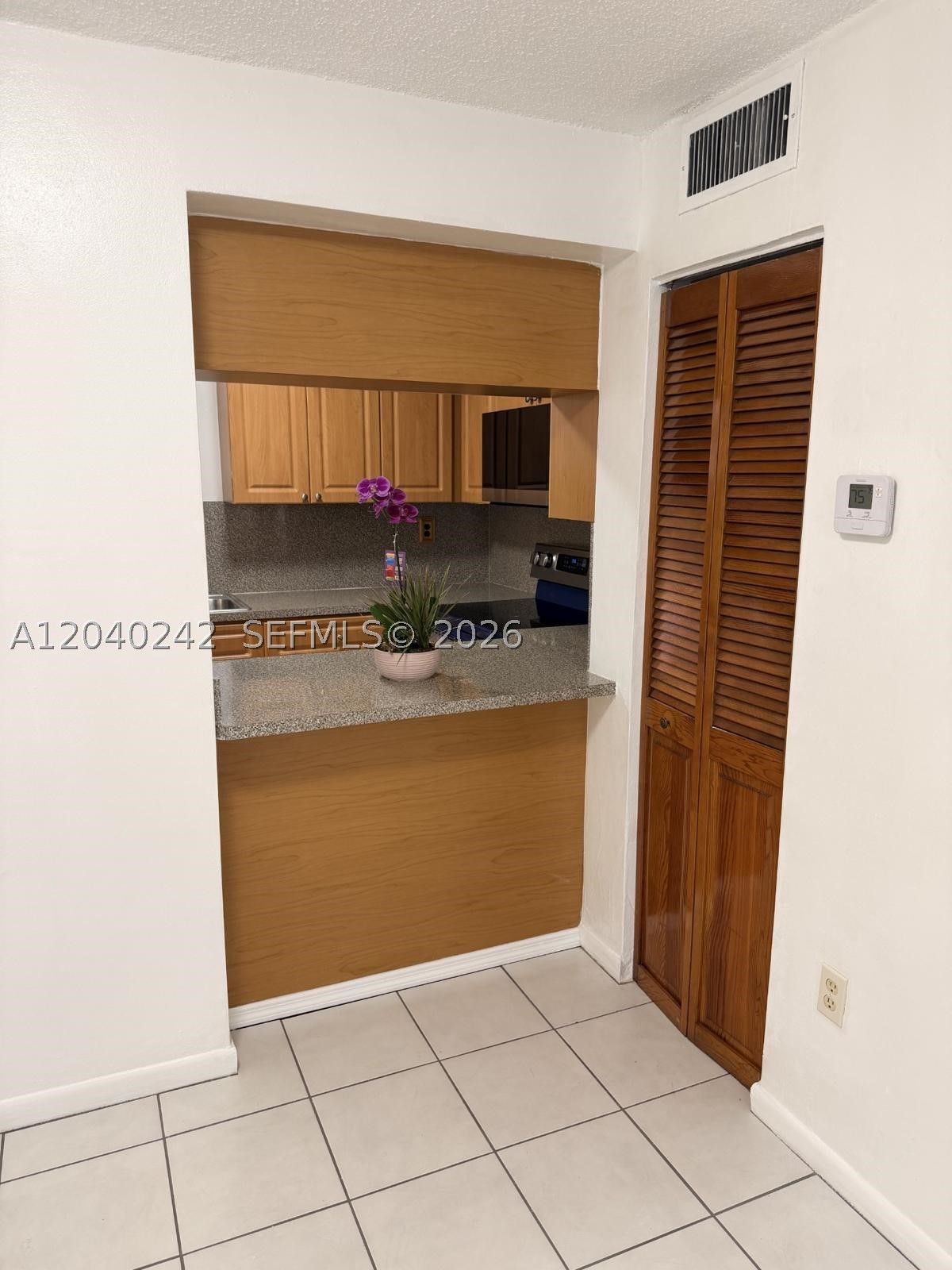 PALM-WEST GARDENS CONDO - Residential