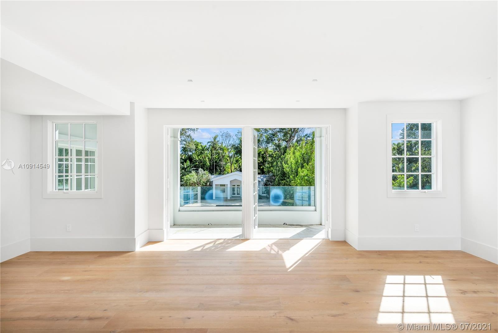 CLEVELAND PARK - Residential
