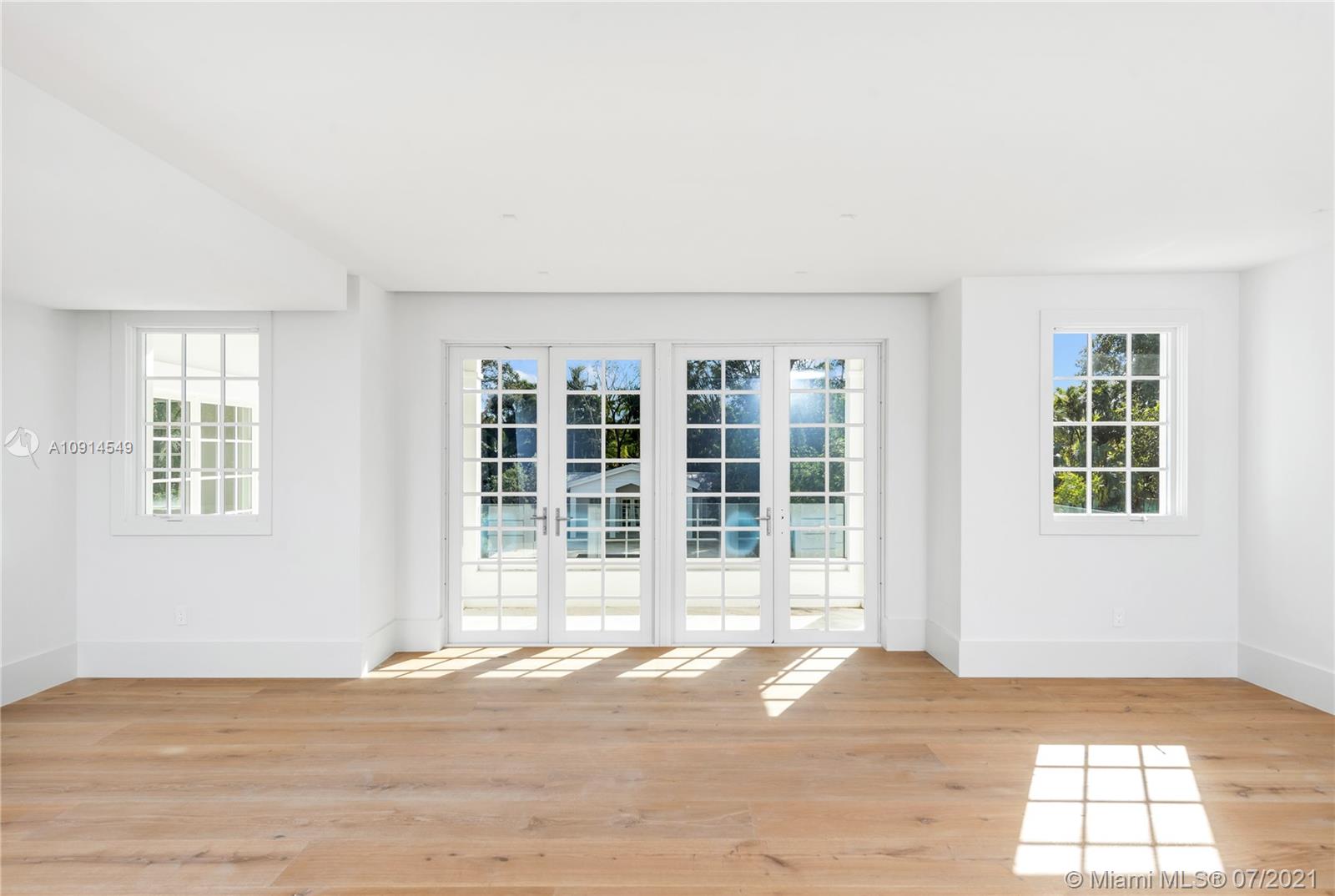 CLEVELAND PARK - Residential