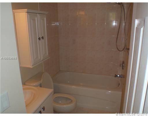 Villas At Harbor Isles Co - Residential Lease