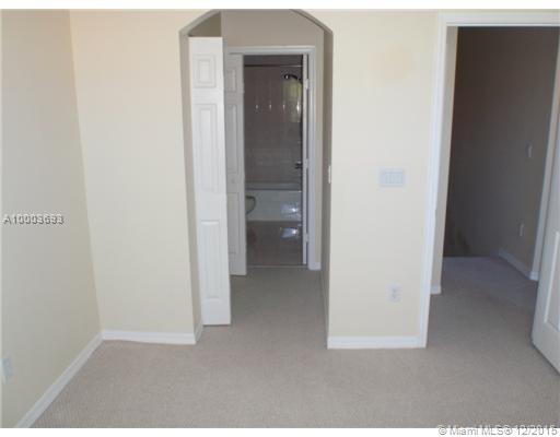 Villas At Harbor Isles Co - Residential Lease