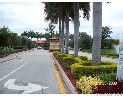 Villas At Harbor Isles Co - Residential Lease