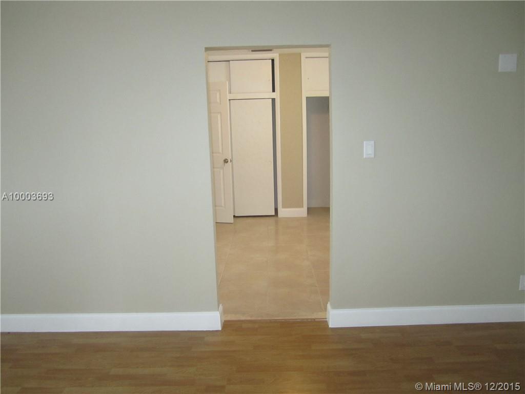 Villas At Harbor Isles Co - Residential Lease