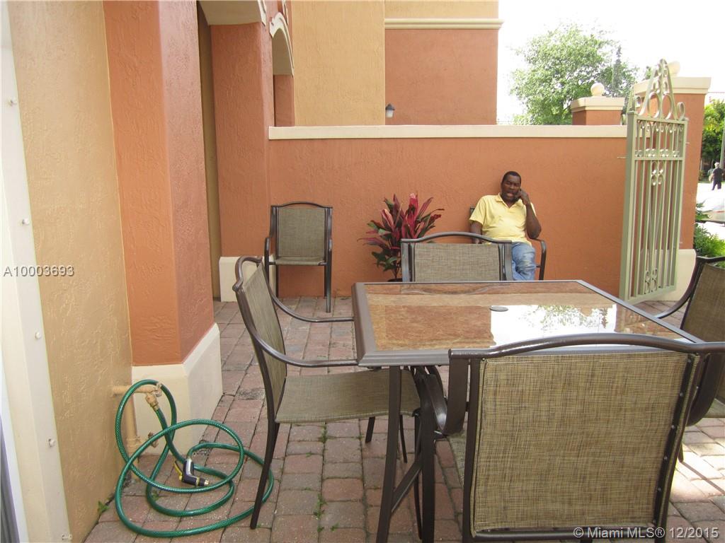Villas At Harbor Isles Co - Residential Lease