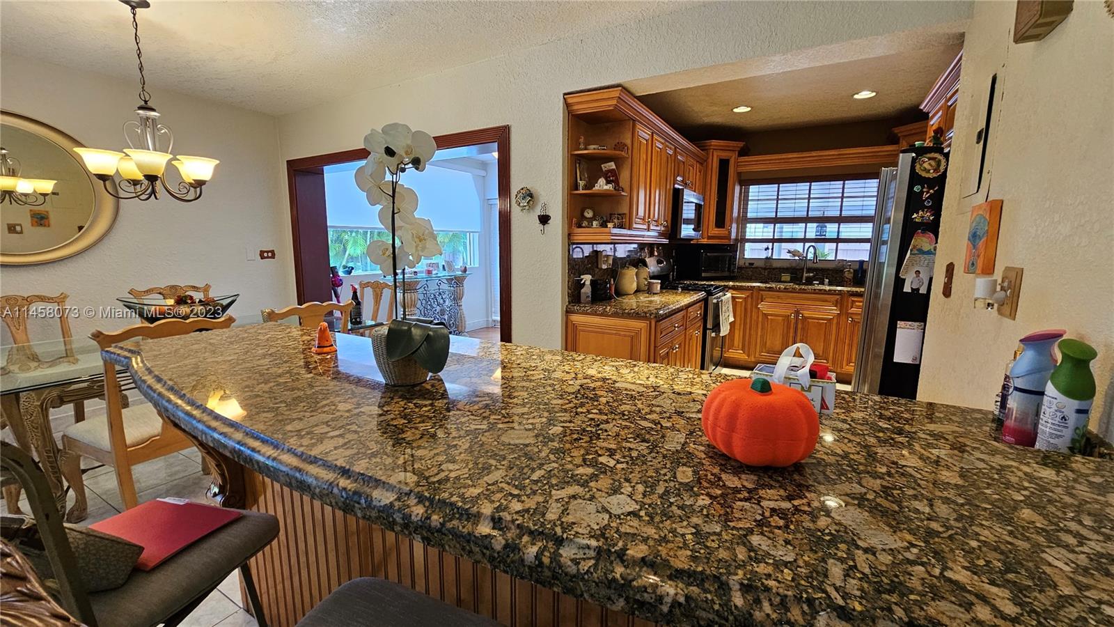 MIAMI LAKES GOLF COURSE V - Residential Lease