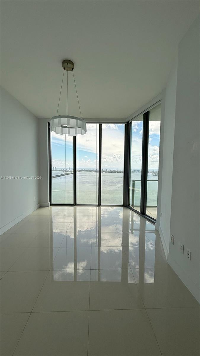 BISCAYNE BEACH CONDO - Residential Lease