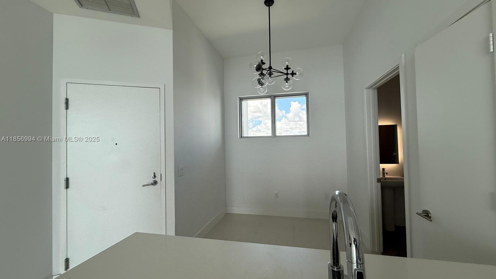 BISCAYNE BEACH CONDO - Residential Lease