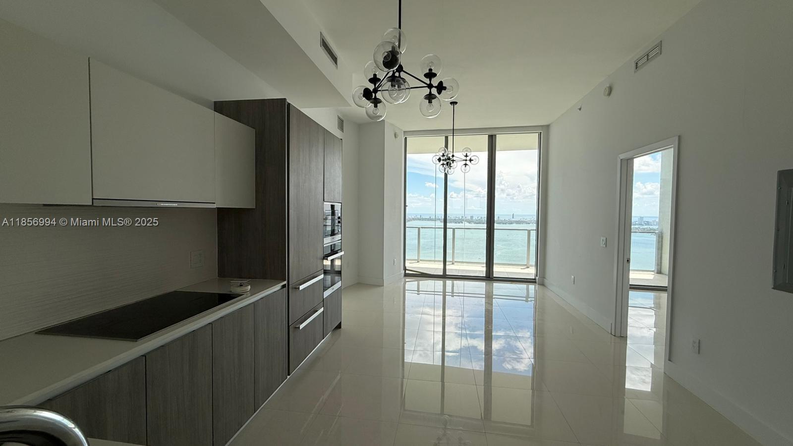 BISCAYNE BEACH CONDO - Residential Lease