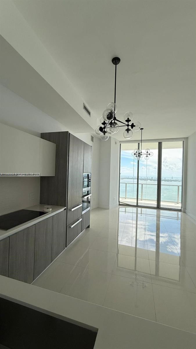 BISCAYNE BEACH CONDO - Residential Lease
