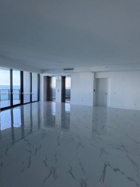 18555 COLLINS AVENUE COND - Residential