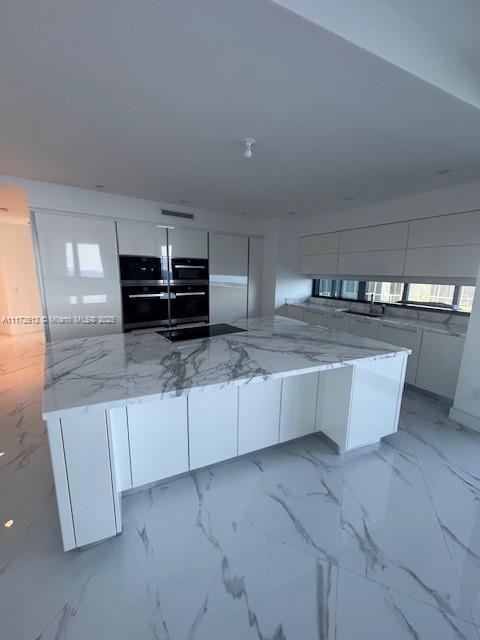 18555 COLLINS AVENUE COND - Residential