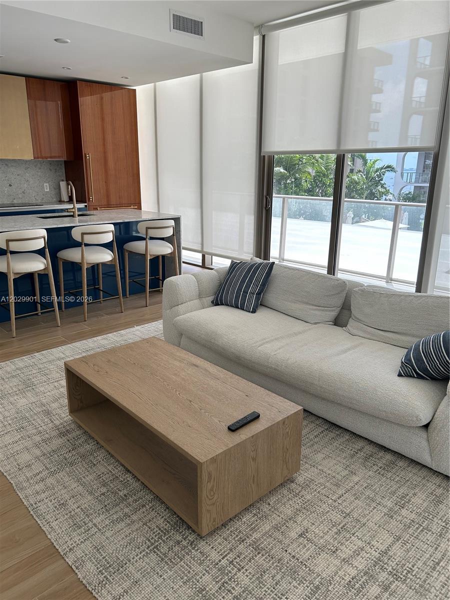 2678 CONDO - Residential