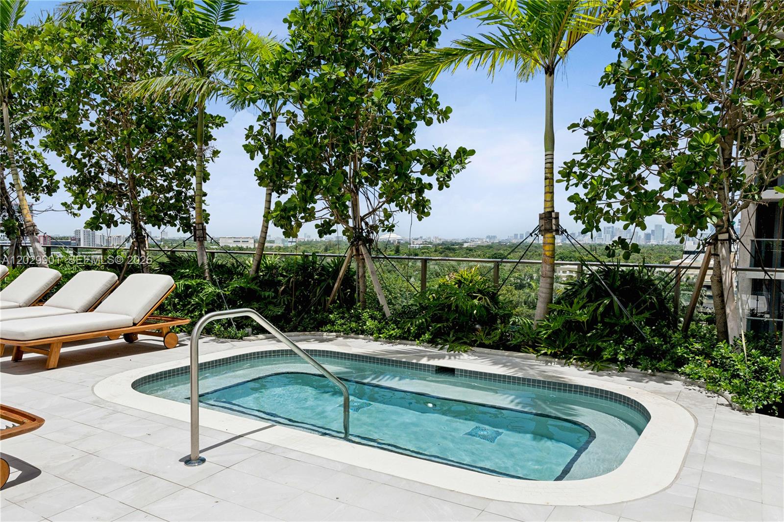2678 CONDO - Residential