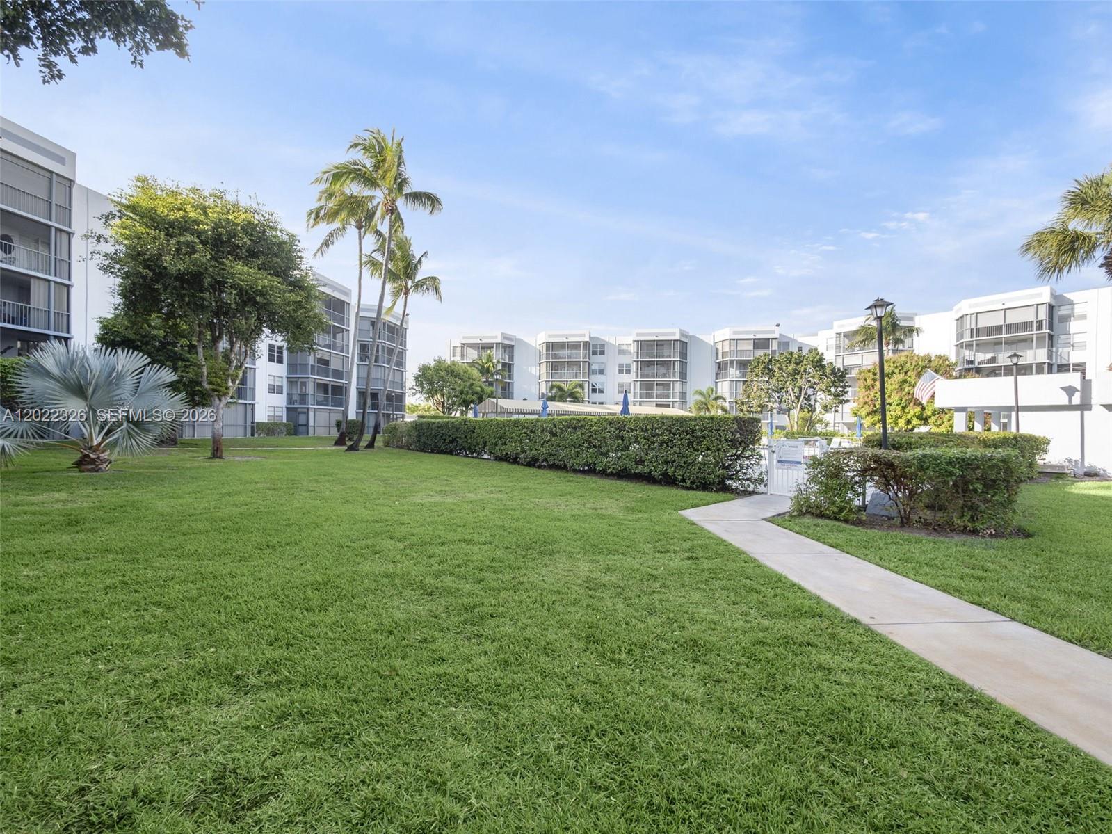 BOCA TEECA CONDO 9 - Residential