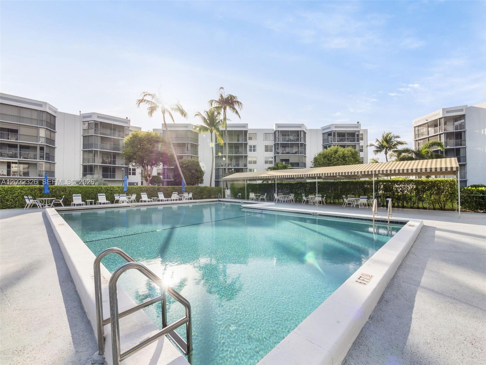 BOCA TEECA CONDO 9 - Residential