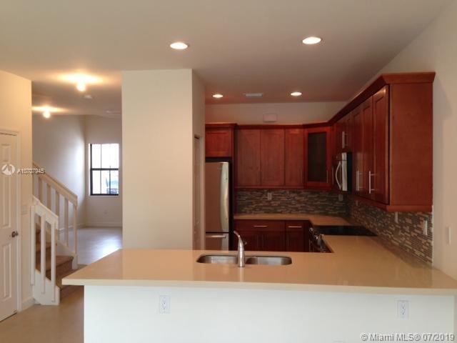 DORAL CAY - Residential Lease