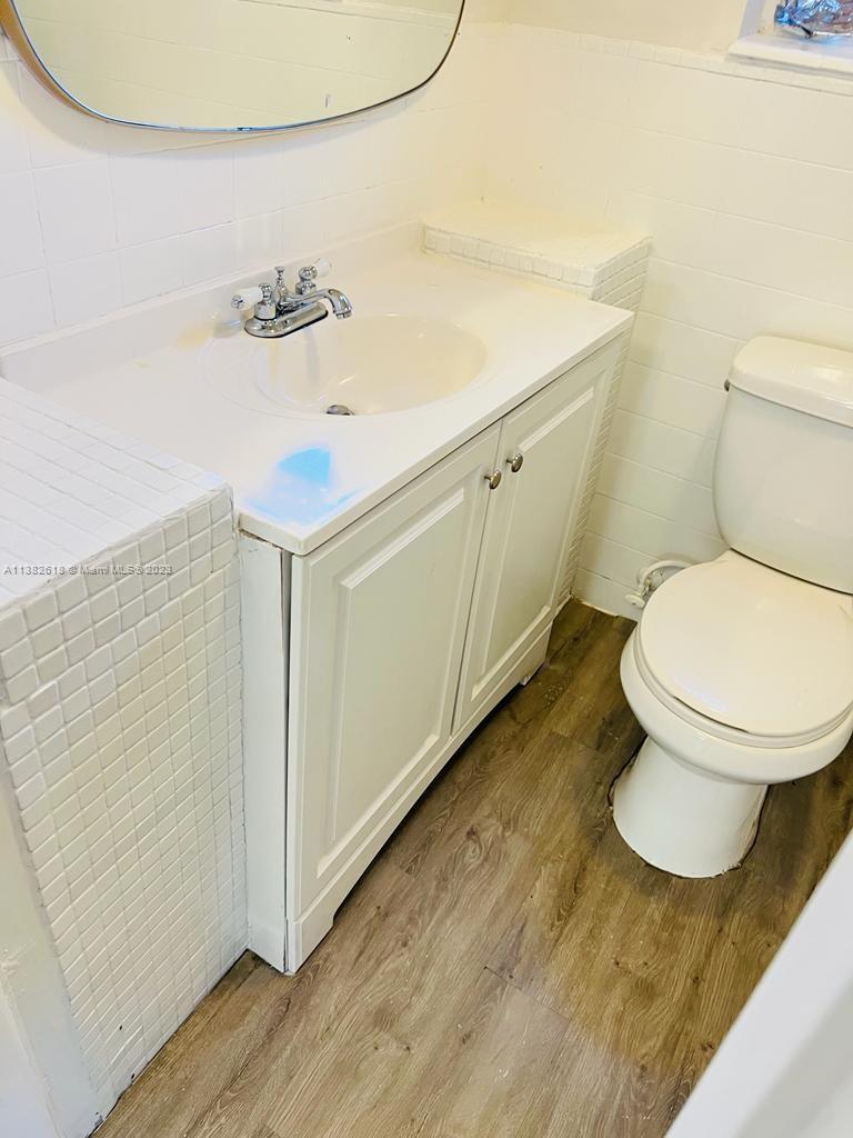 AMND PLAT OF MIAMI SUBURB - Residential Lease