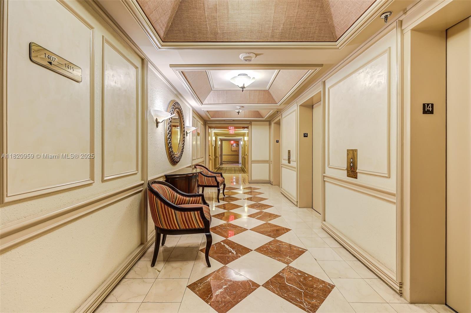 HAMPTONS WEST CONDO - Residential