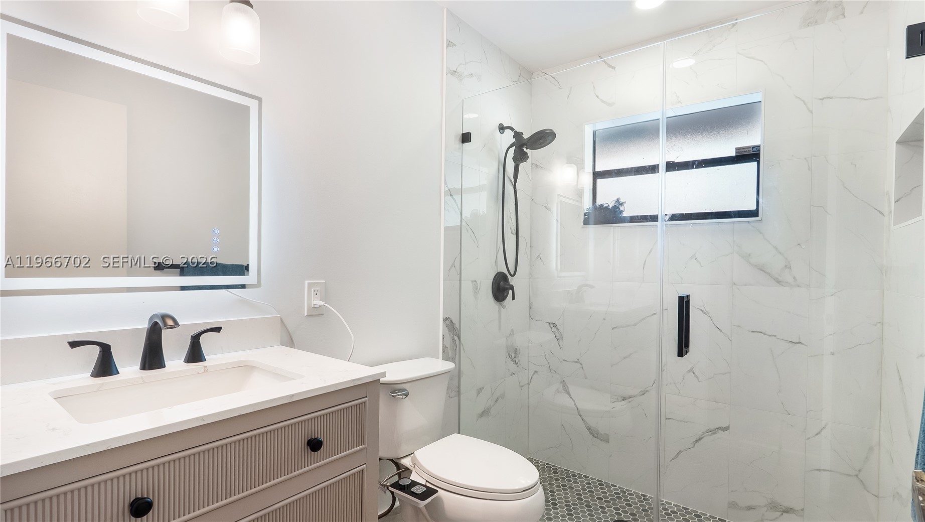 MAPLEWOOD - Residential