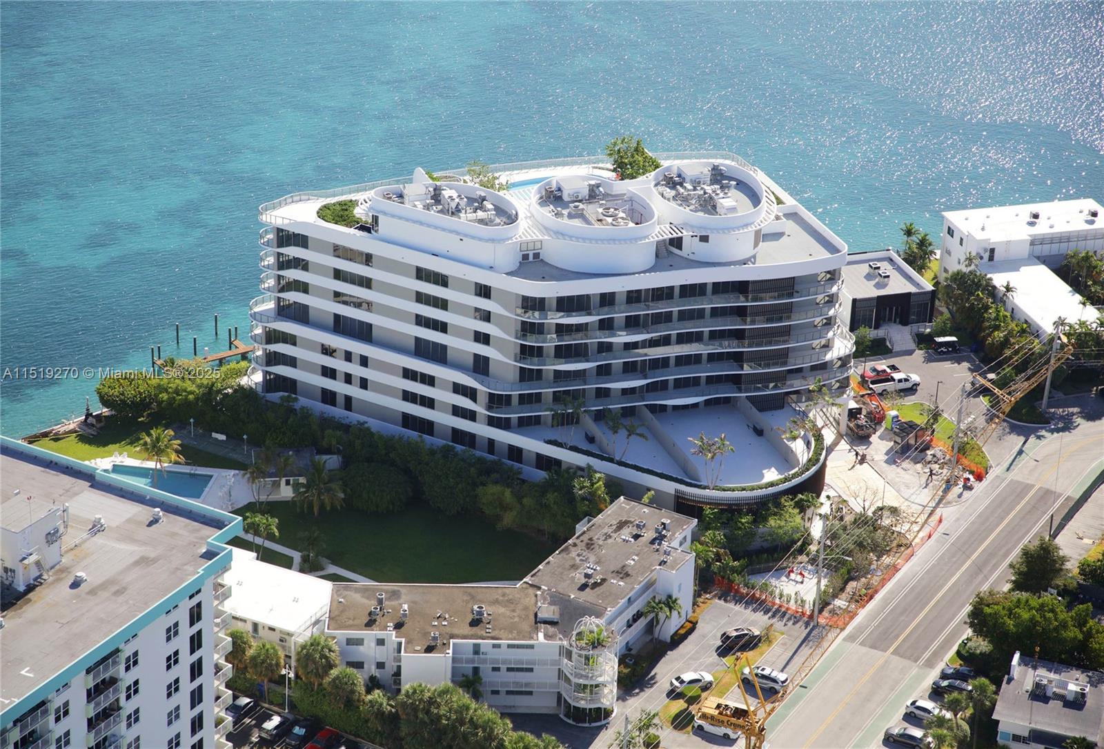 Onda Residences - Residential