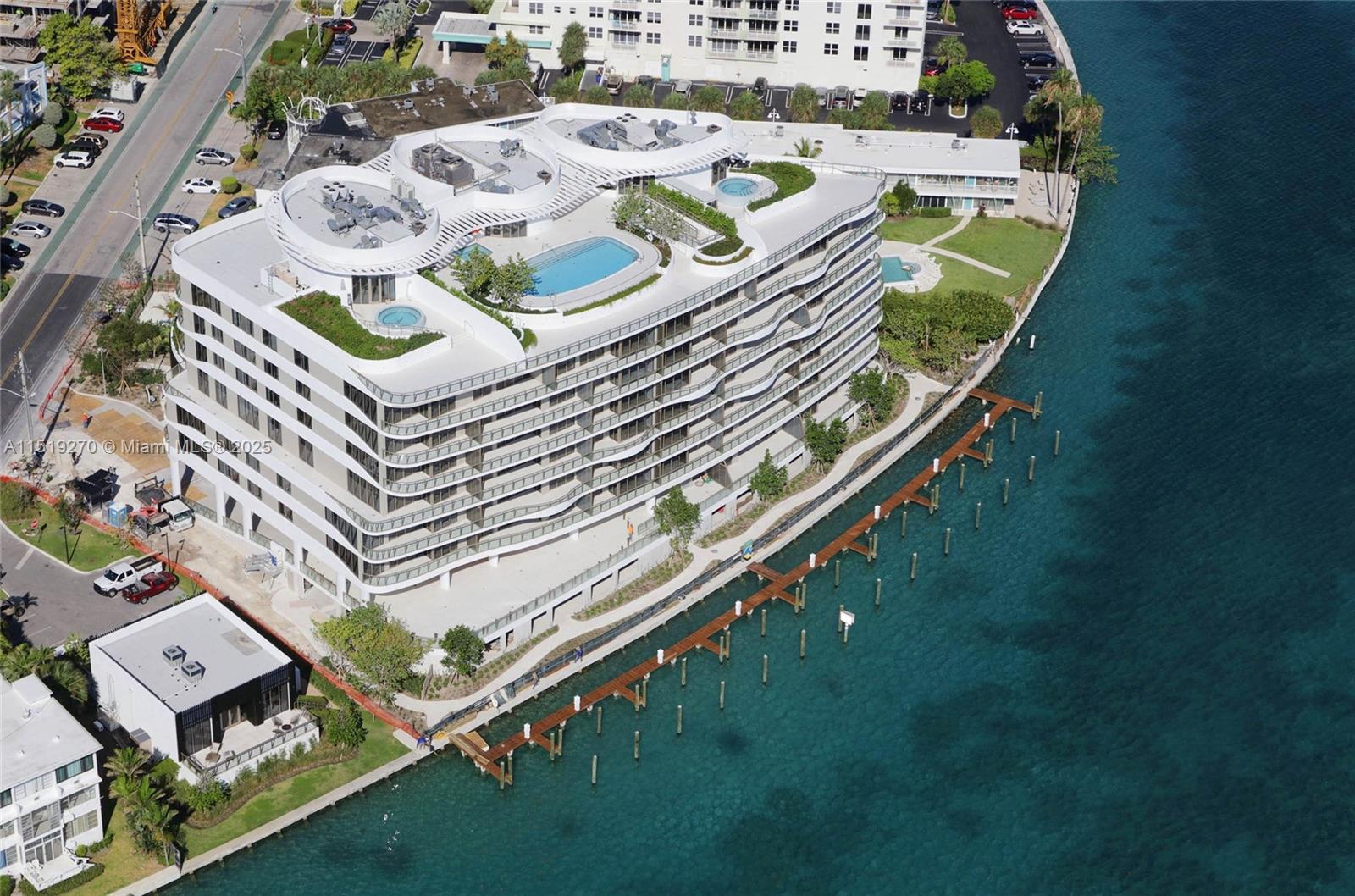 Onda Residences - Residential
