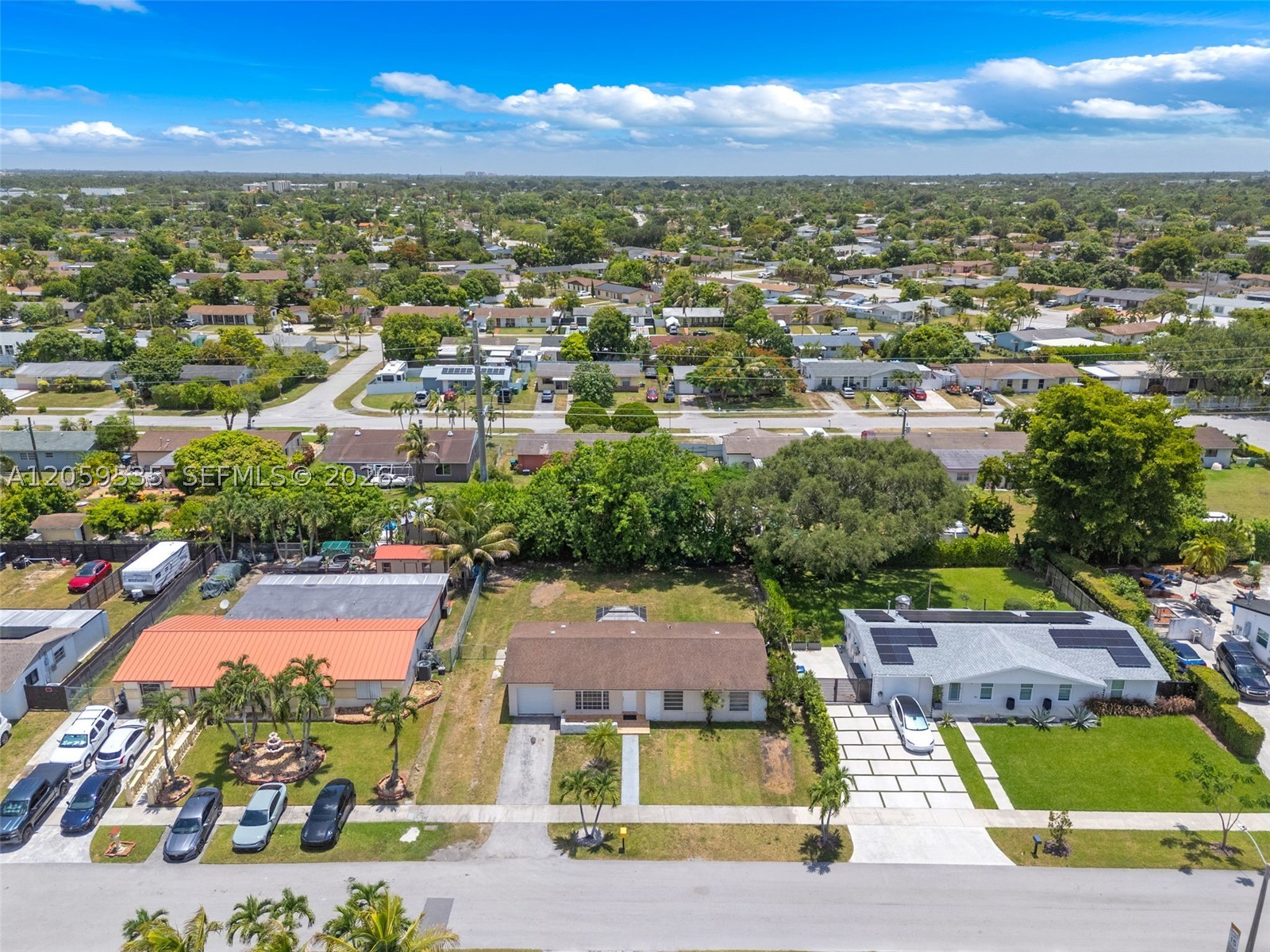 FAIRWAY ESTATES SEC SIX - Residential