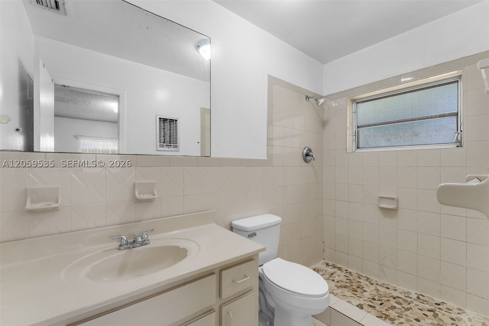 FAIRWAY ESTATES SEC SIX - Residential