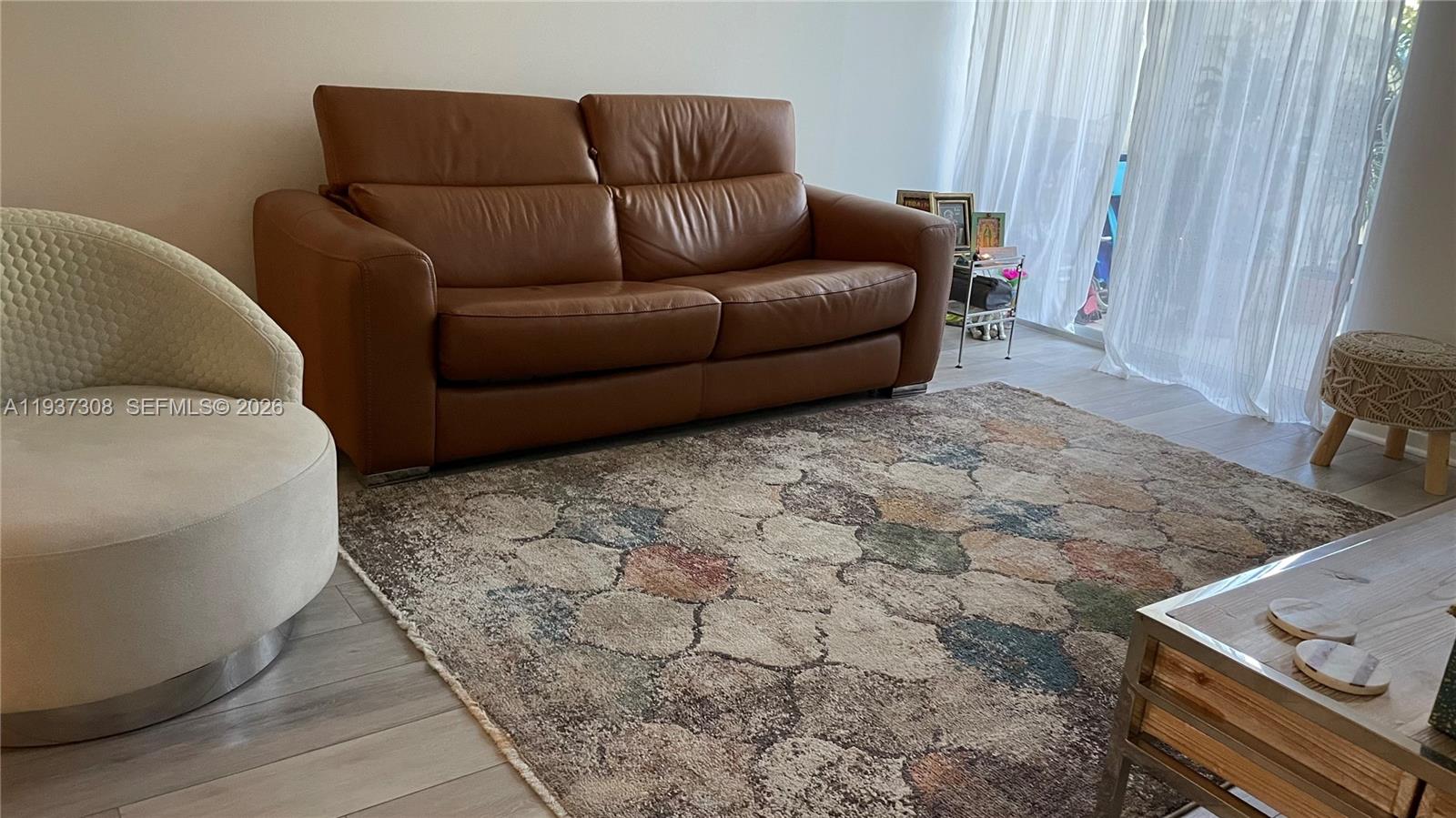 NORTHGATE TOWNHOUSE CONDO - Residential Lease