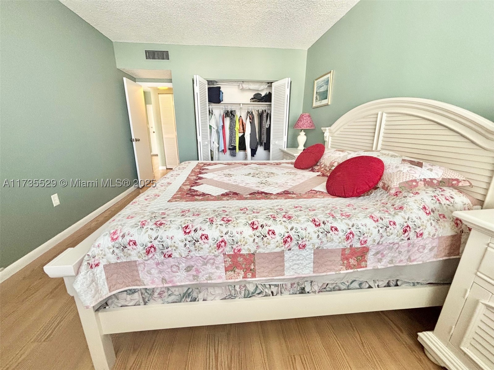 HEMISPHERES CONDO - Residential
