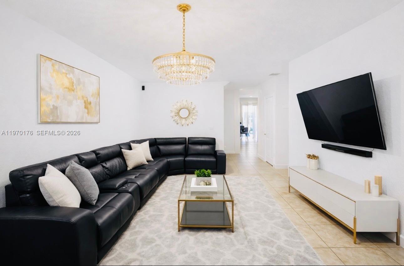 SILVER PALM EAST SECTION - Residential