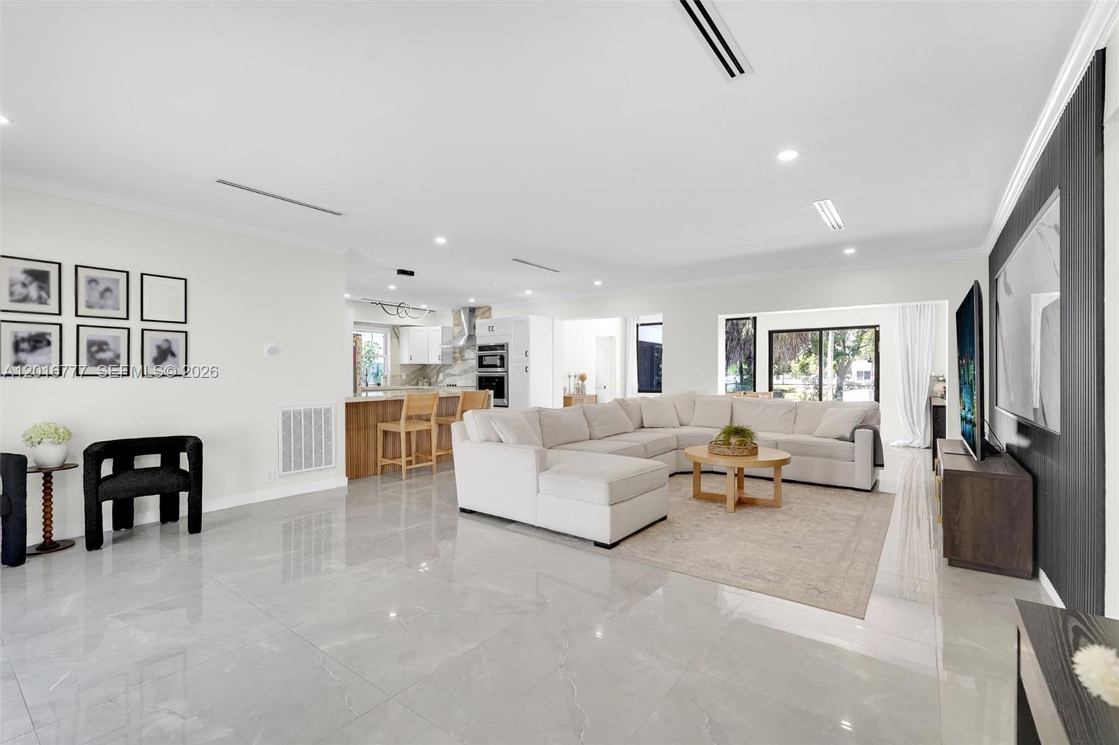 SHERIDAN HILLS SEC ONE - Residential