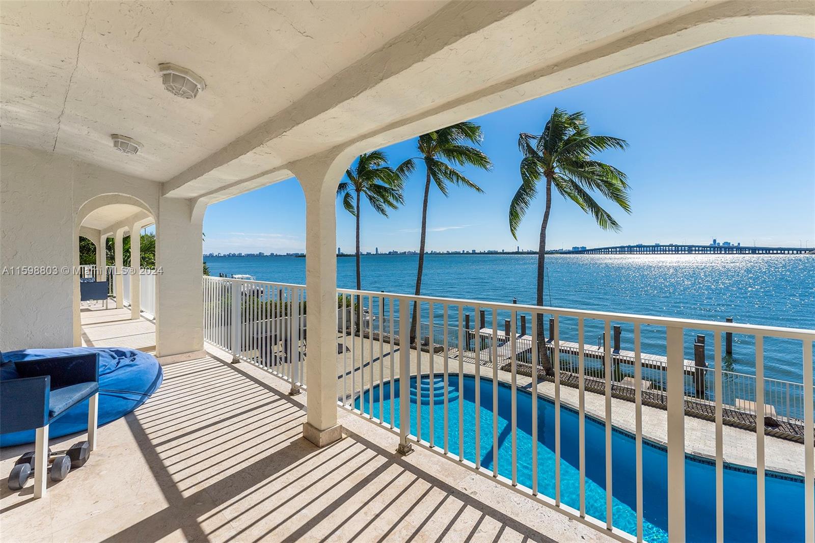 BAY POINT - Residential