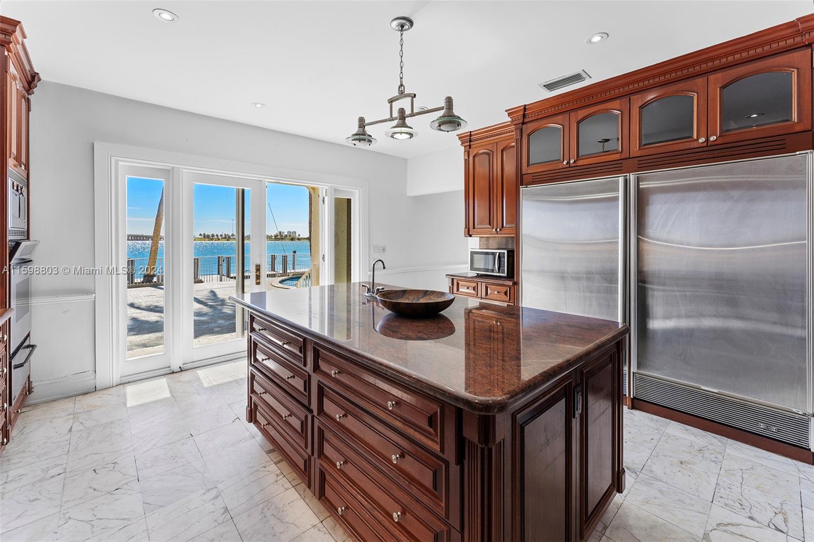 BAY POINT - Residential